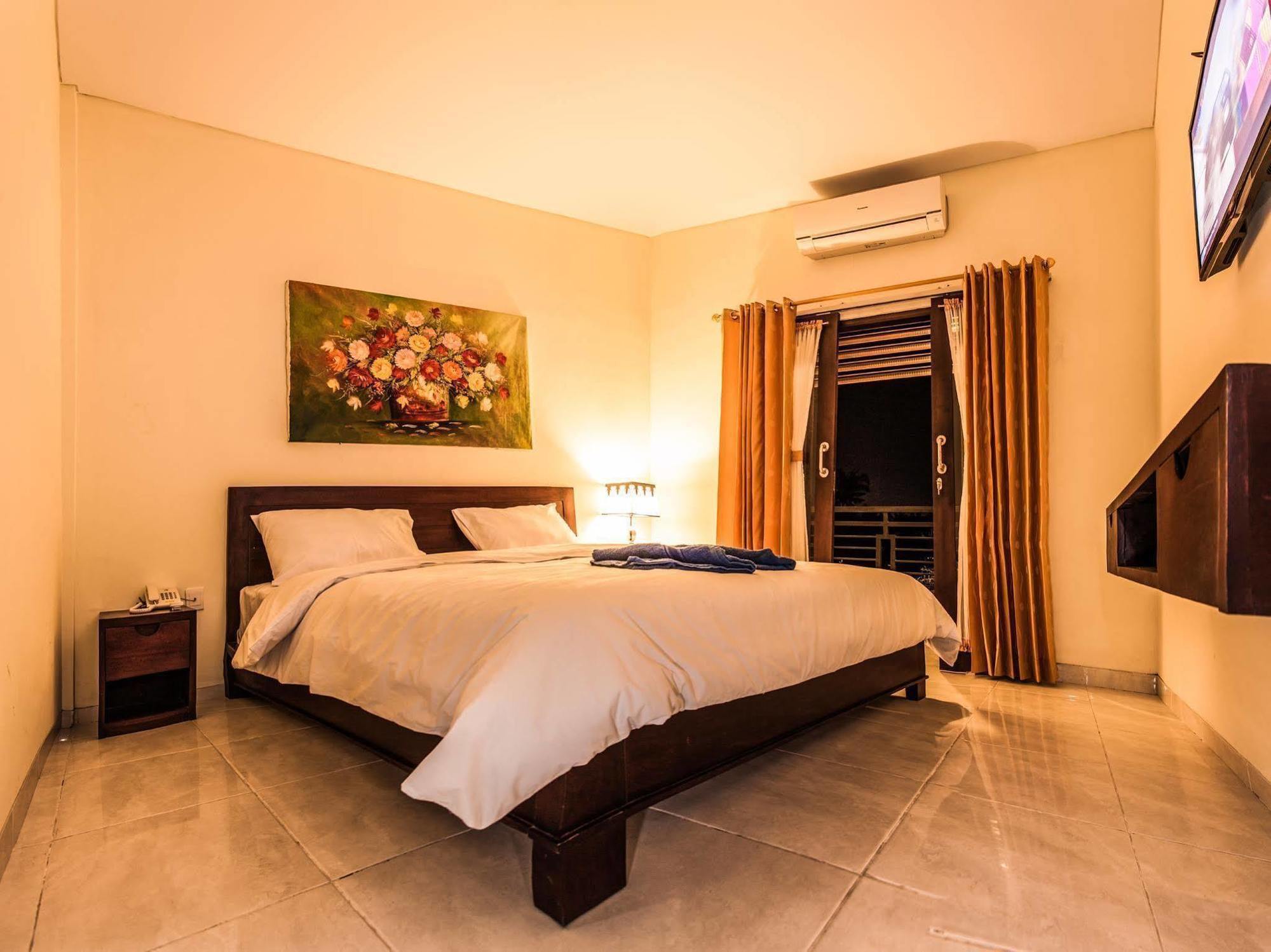 Luckys Guest House Kuta  Ngoại thất bức ảnh